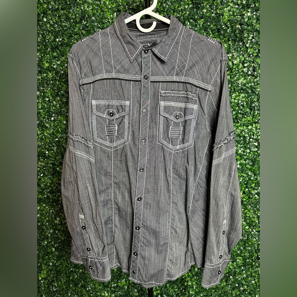 Men’s Buckle Black Textured Standard Fit Long Sleeve Button Up Shirt